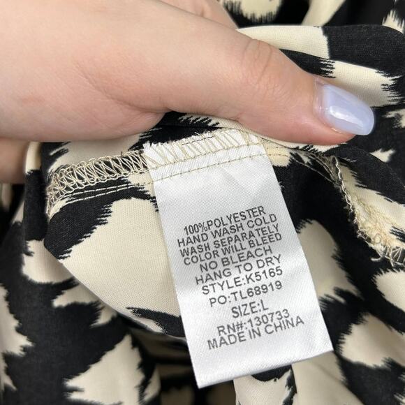 Umgee Ivory Animal Print Embroidered V Neck Faux Wrap Cinched Waist Dress L NEW - Picture 12 of 12